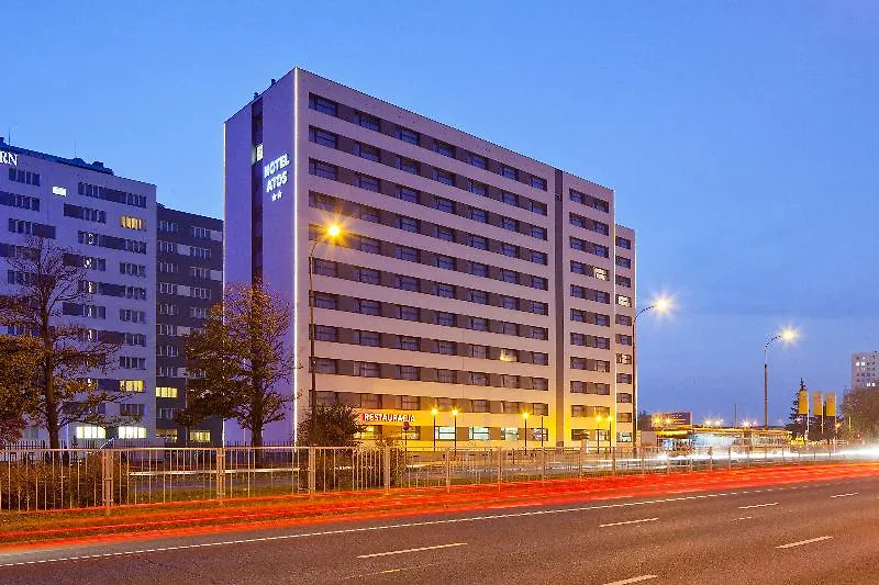 O3Hotel Varšava