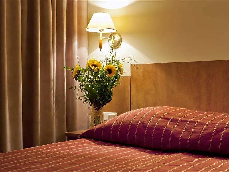 O3Hotel Varšava Hotel